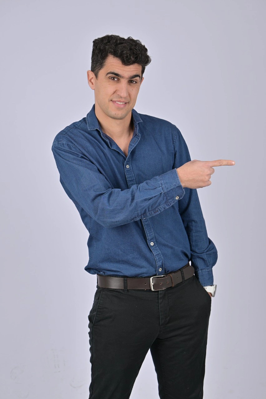 אלי שוקרי